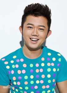李东田